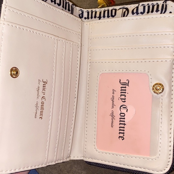 NWT Juicy Couture Heritage Multi Compartment Bifold Wallet - Picture 4 of 4